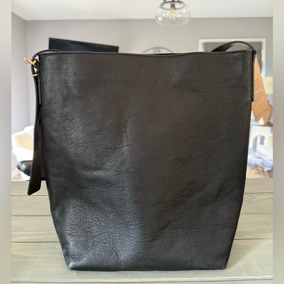 Margot New York Kaye Bucket Bag in Black, Leather, Lg Shoulder Purse Laptop Tote - Picture 7 of 9